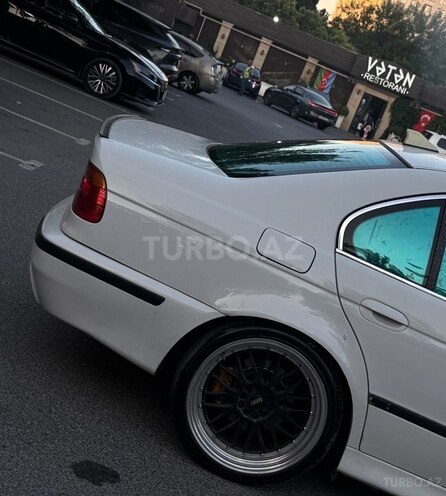 BMW 525-13