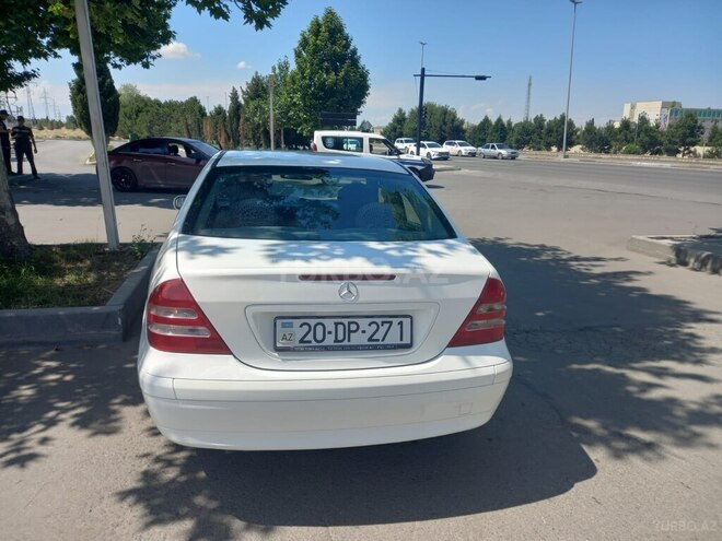 Mercedes C 200-2