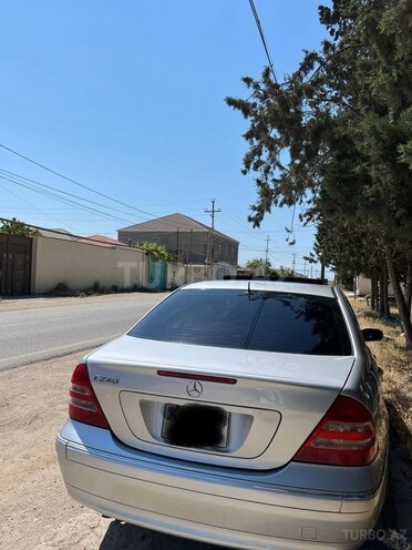Mercedes C 240-15