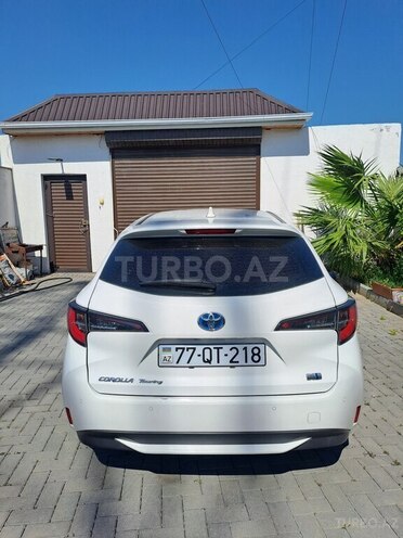 Toyota Corolla Fielder-4