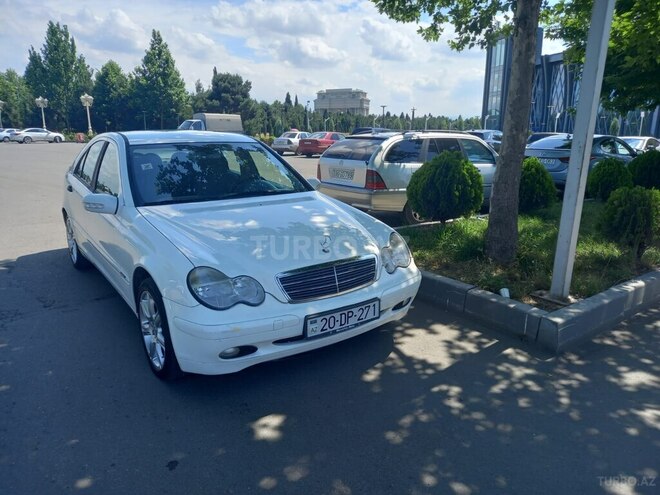 Mercedes C 200-7