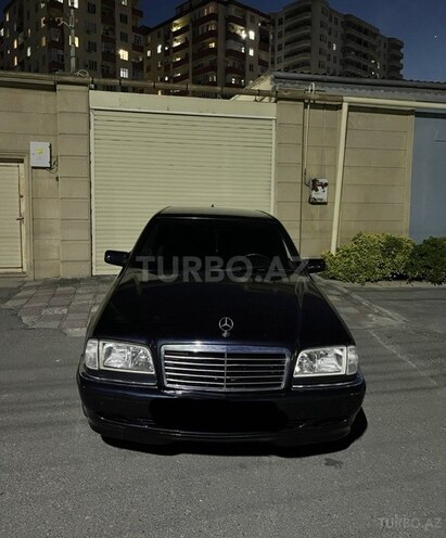 Mercedes C 220-2