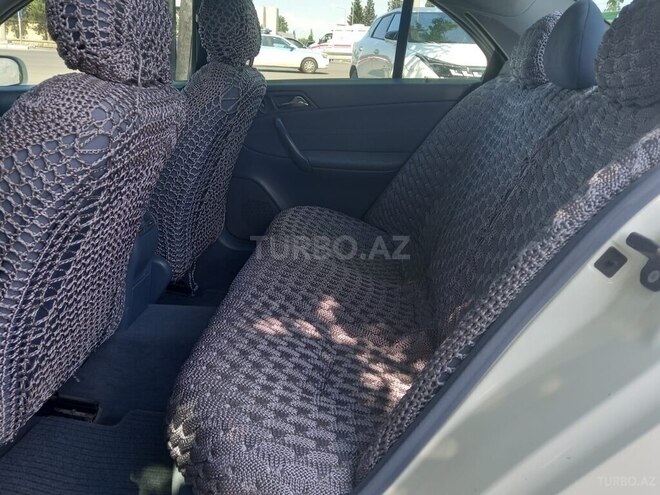 Mercedes C 200-12