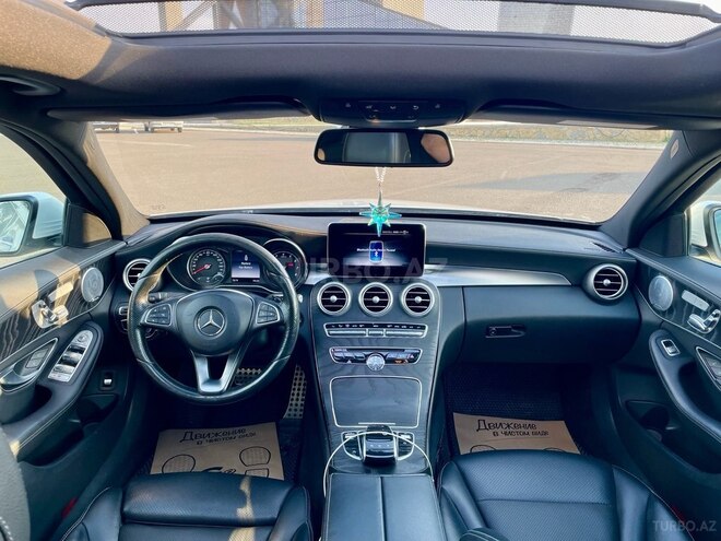 Mercedes C 300-9