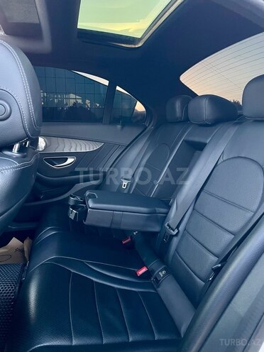 Mercedes C 300-13
