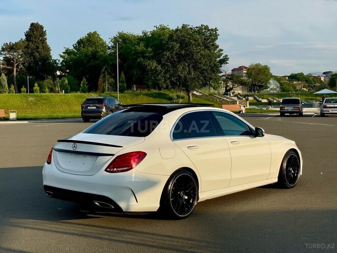 Mercedes C 300-4