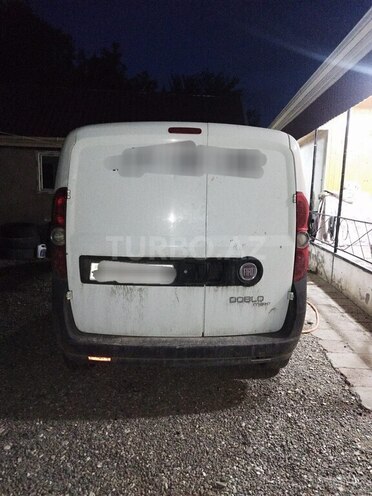 Fiat Doblo-5