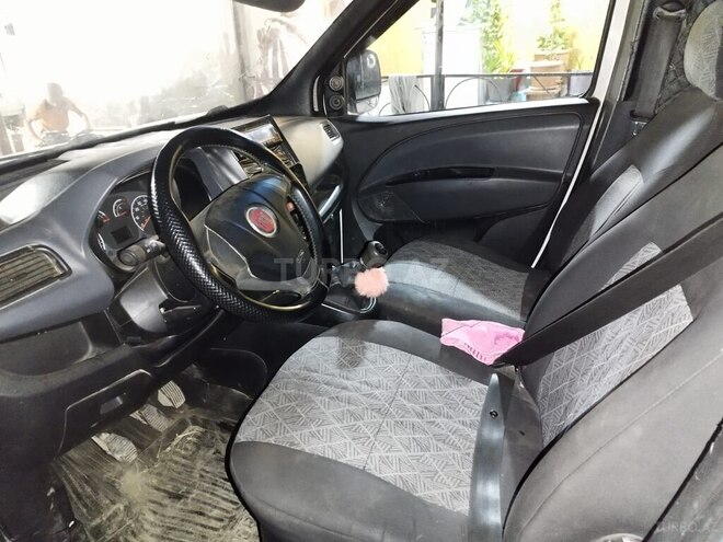 Fiat Doblo-11