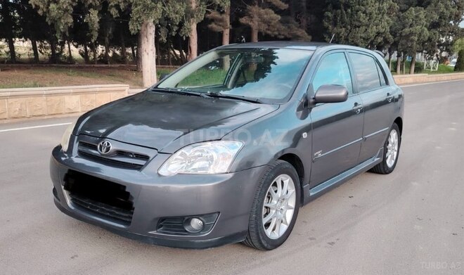 Toyota Corolla-1
