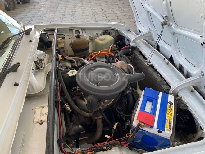 LADA (VAZ) 2106-21