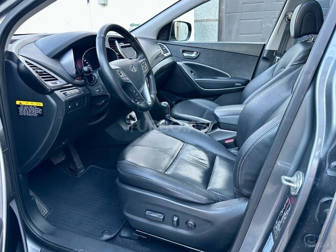 Hyundai Santa Fe-10