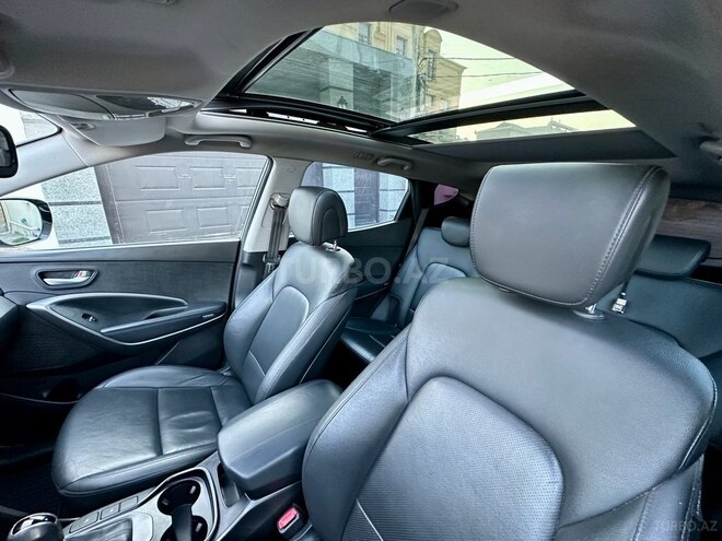 Hyundai Santa Fe-11