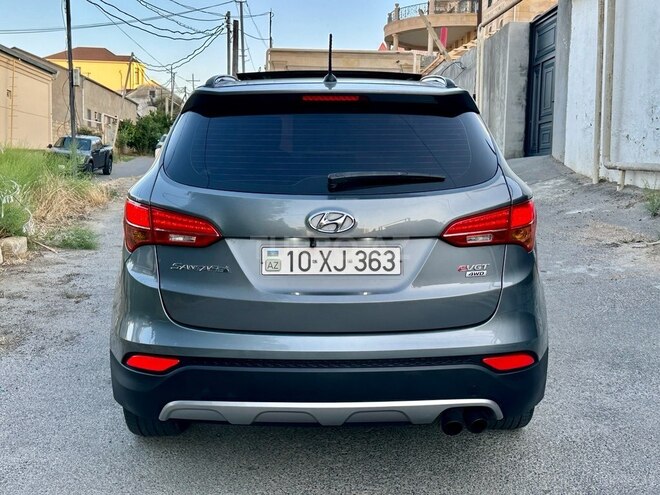 Hyundai Santa Fe-4