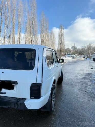 LADA (VAZ) Niva-6