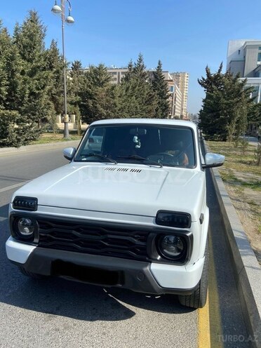 LADA (VAZ) Niva-1