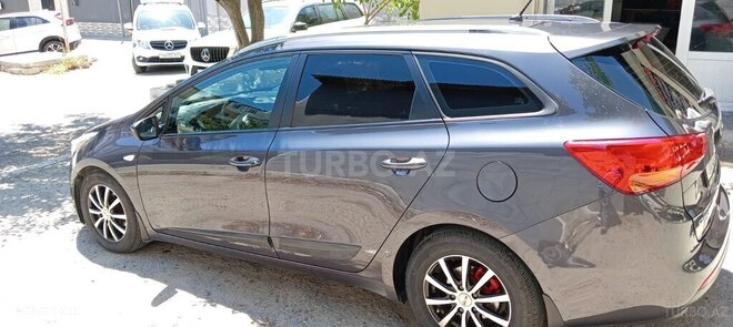 Kia Ceed SW-8