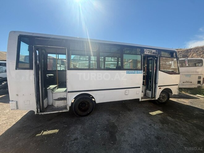Isuzu NP 37-4