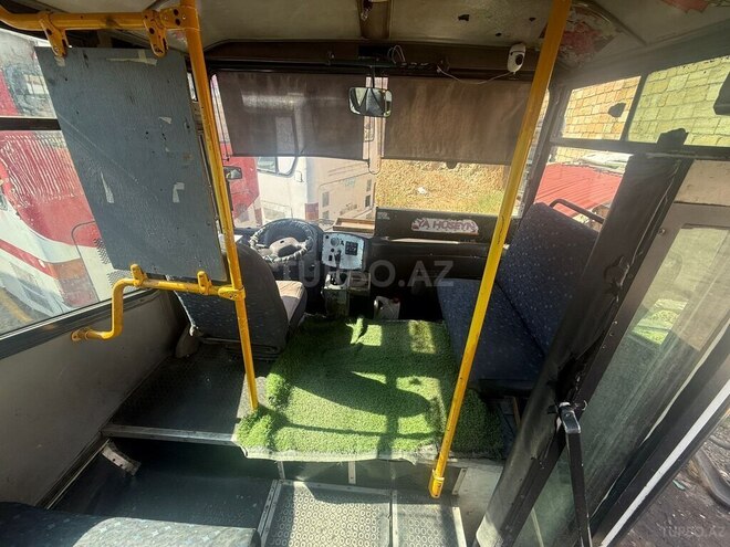 Isuzu NP 37-7