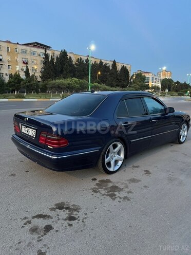 Mercedes E 240-9