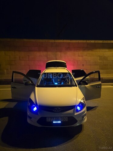 Hyundai i30-1