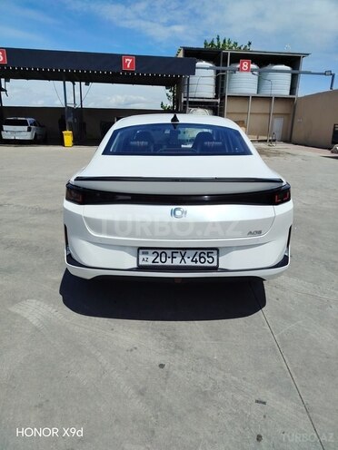 Changan Qiyuan A05-4