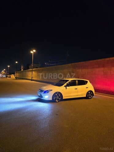 Hyundai i30-7