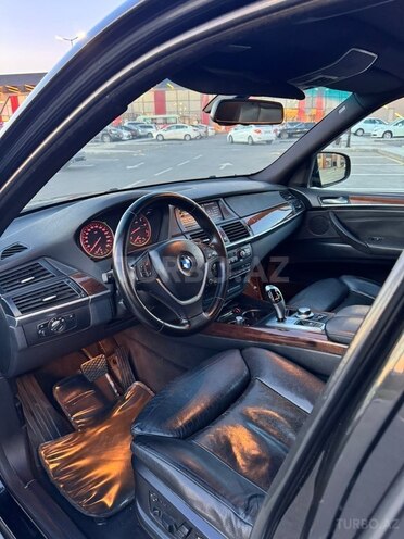 BMW X5-8