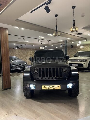 Jeep Wrangler-2