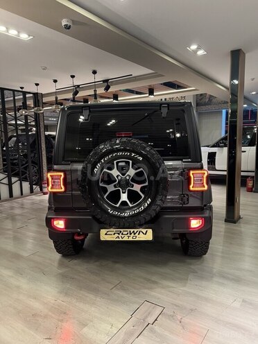 Jeep Wrangler-5