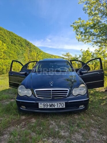 Mercedes C 200-11