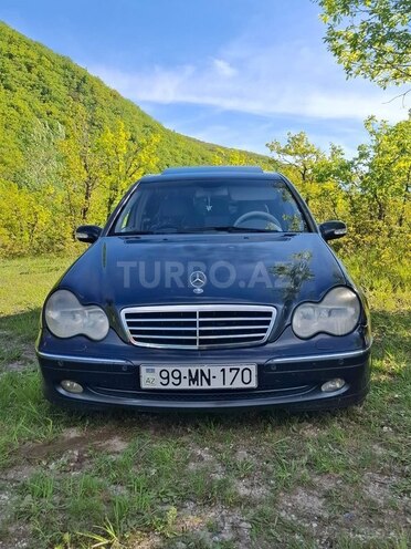 Mercedes C 200-1
