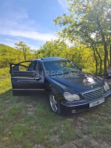 Mercedes C 200-7