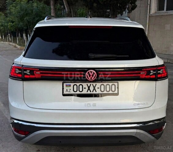Volkswagen ID.6 Crozz-5
