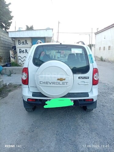 Chevrolet Niva-5