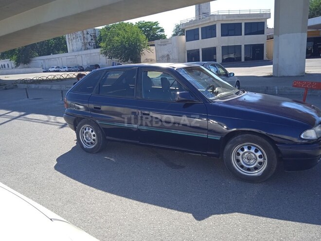 Opel Astra-7