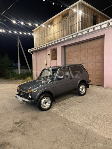 LADA (VAZ) Niva-2