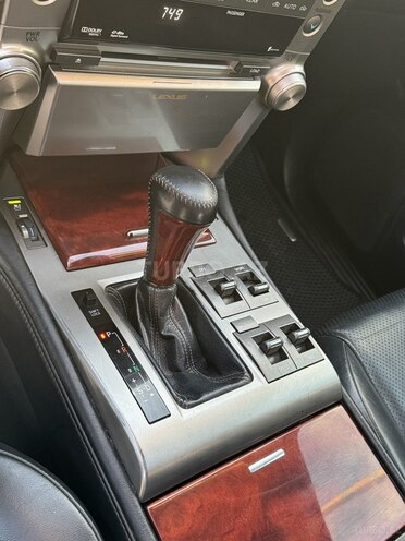 Lexus GX 460-7