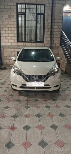 Nissan Note-1