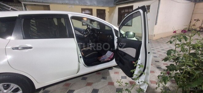 Nissan Note-13