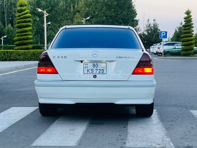 Mercedes C 230-8