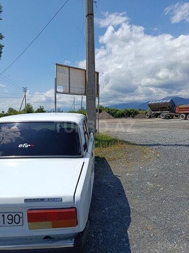 LADA (VAZ) 2107-5