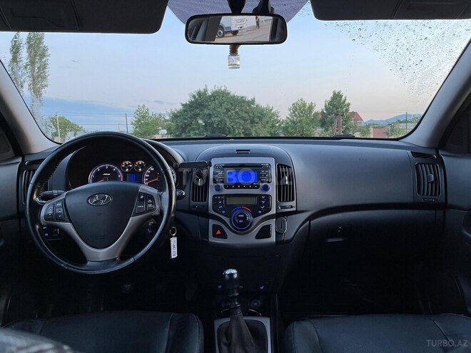 Hyundai i30-7