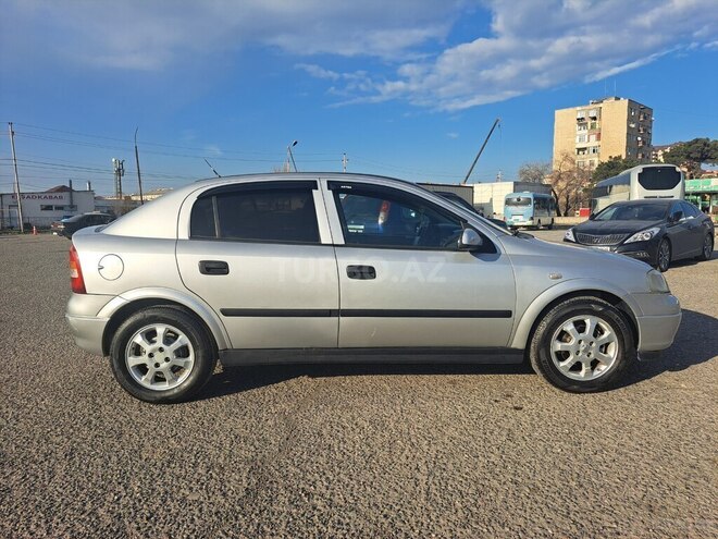 Opel Astra-4