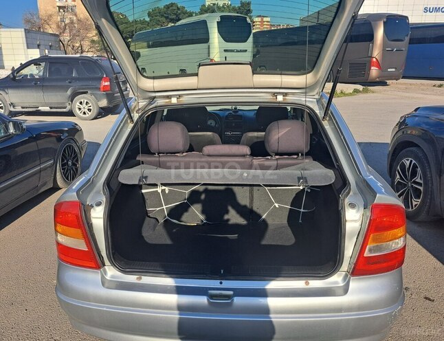 Opel Astra-9