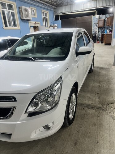 Chevrolet Cobalt-8