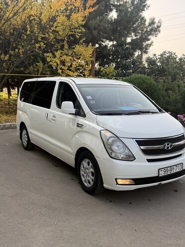 Hyundai H-1-10