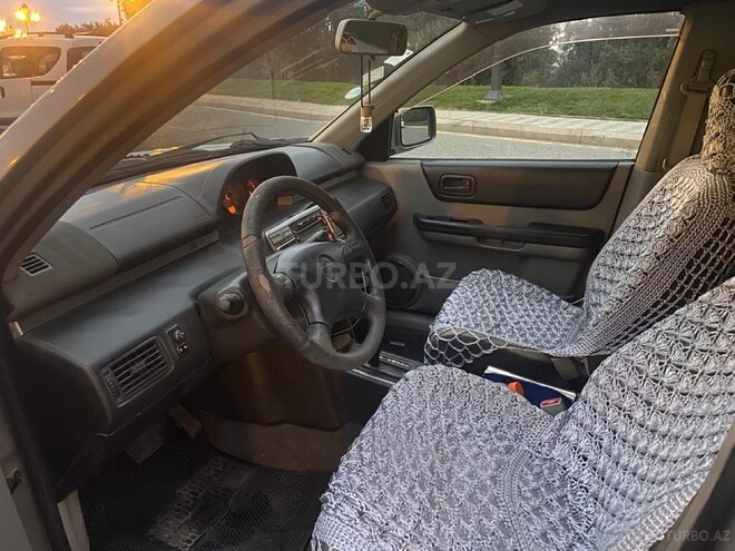 Nissan X-Trail-7