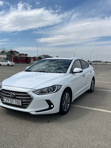 Hyundai Avante-6