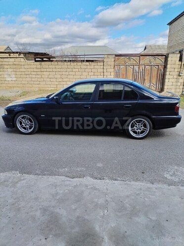 BMW 530-6