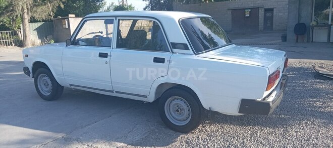 LADA (VAZ) 2107-11